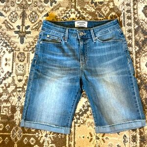 Levi’s Bermuda Shorts